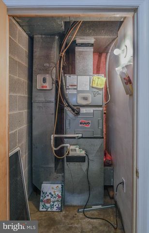 134 KELCAR DR, Summit Point, WV 25446