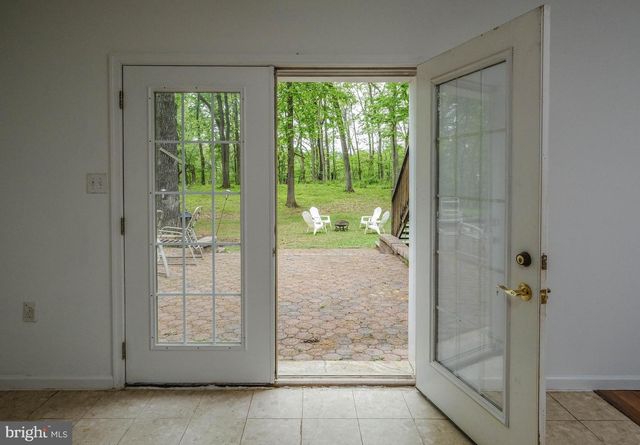 134 KELCAR DR, Summit Point, WV 25446