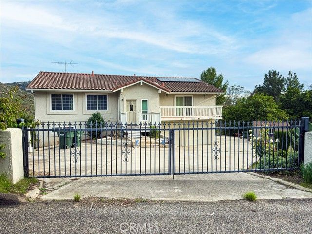 11337 Caprice Place, Escondido, CA 92026