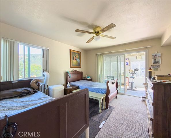 11337 Caprice Place, Escondido, CA 92026