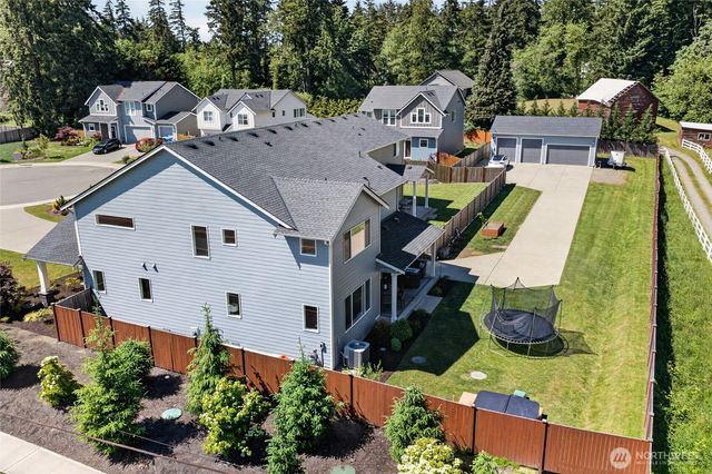 1207 61st Avenue Ct NE, Tacoma, WA 98422