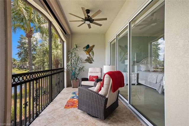 9205 Museo CIR 201, Naples, FL 34114
