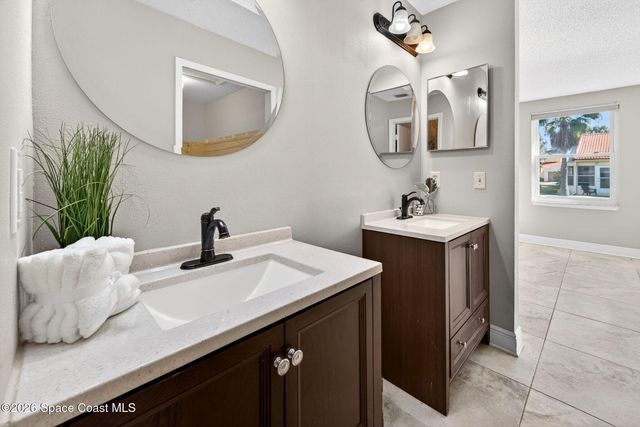 737 Green Valley Lane, Melbourne, FL 32940