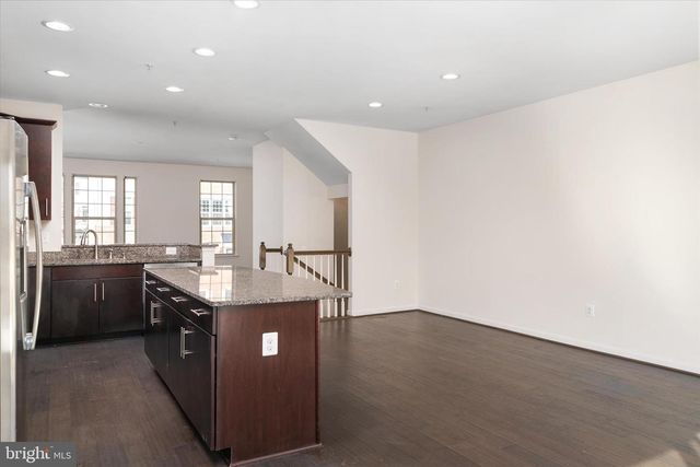 7627 HAMILTON XING, Hanover, MD 21076