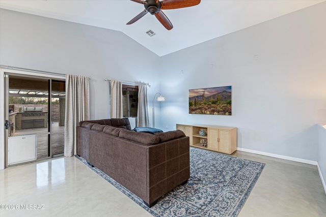 7169 W Oracle Ridge Trail, Tucson, AZ 85743