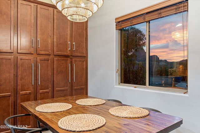 7169 W Oracle Ridge Trail, Tucson, AZ 85743