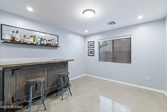 7169 W Oracle Ridge Trail, Tucson, AZ 85743