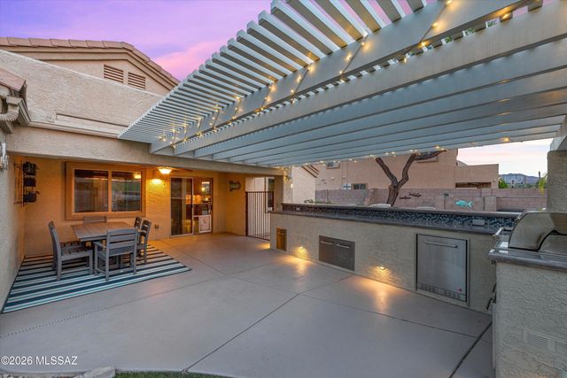 7169 W Oracle Ridge Trail, Tucson, AZ 85743