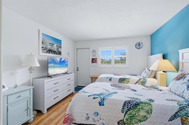1707 SOUTHWOOD STREET 1707, Sarasota, FL 34231