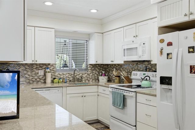 1707 SOUTHWOOD STREET 1707, Sarasota, FL 34231