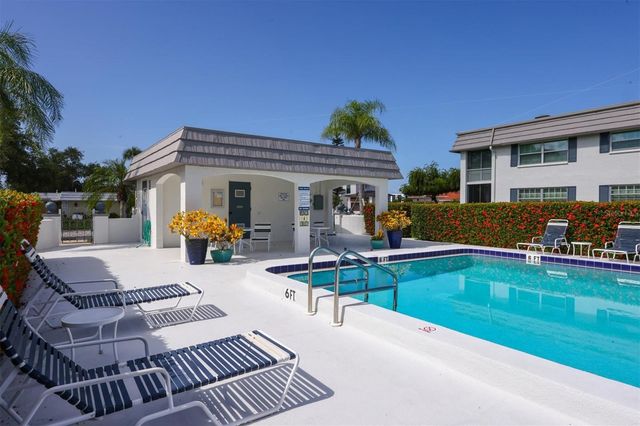 1707 SOUTHWOOD STREET 1707, Sarasota, FL 34231