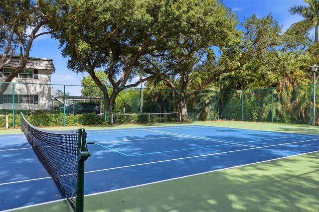 1707 SOUTHWOOD STREET 1707, Sarasota, FL 34231