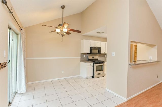 4011 Issacks Way, Sugar Land, TX 77479