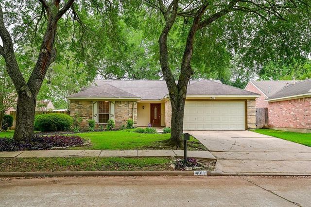 4011 Issacks Way, Sugar Land, TX 77479