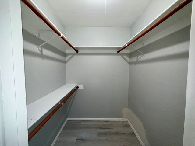 901 Gregory Avenue, Bedford, TX 76022