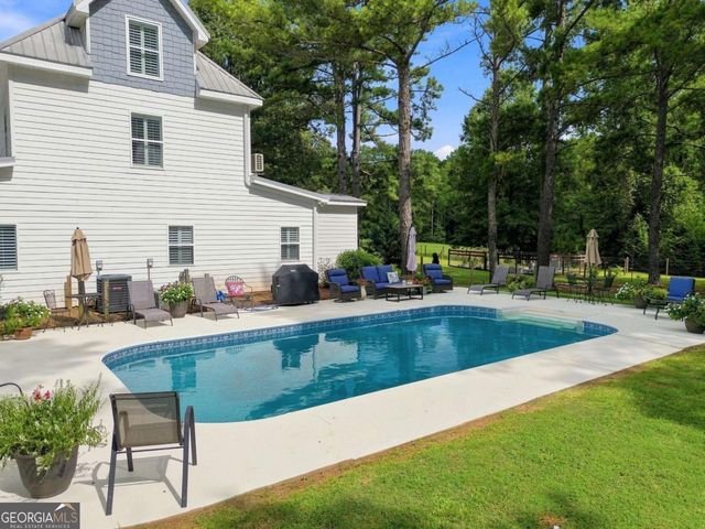 216 Mockingbird Lane, Brooks, GA 30205
