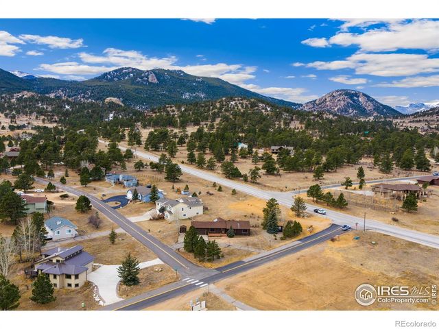 2151 Larkspur Avenue, Estes Park, CO 80517