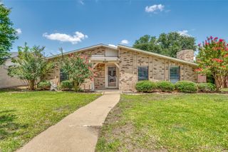 4525 Newcombe Drive, Plano, TX 75093