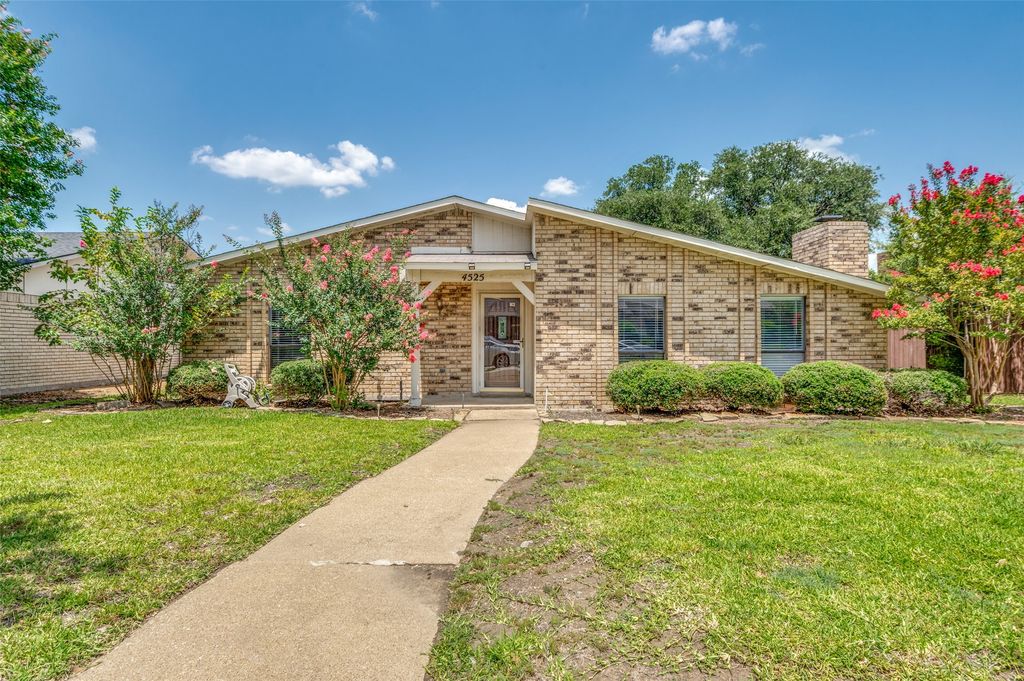 4525 Newcombe Drive, Plano, TX 75093