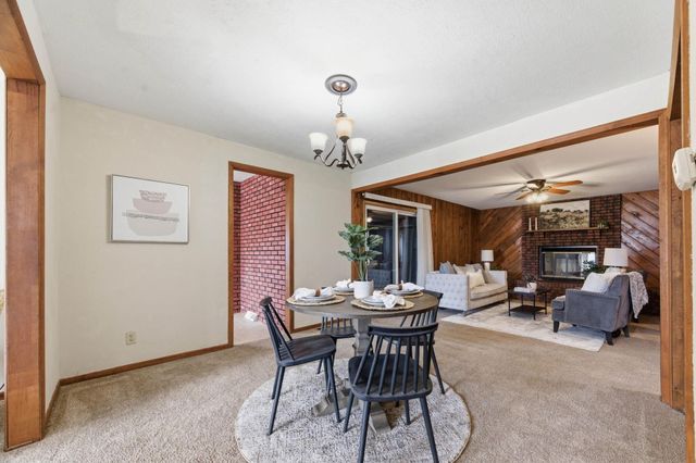 2016 E Sunrise Dr, Wichita, KS 67216