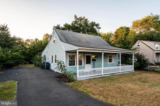 304 MANASSAS DR, Manassas Park, VA 20111