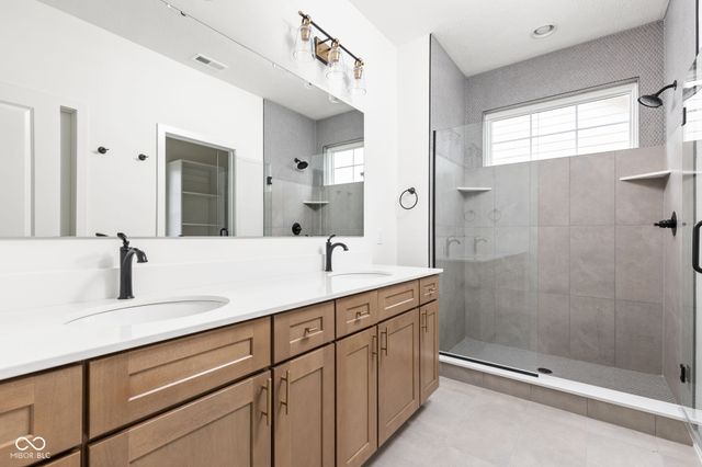 1663 Carrollton Rail Drive, Westfield, IN 46074