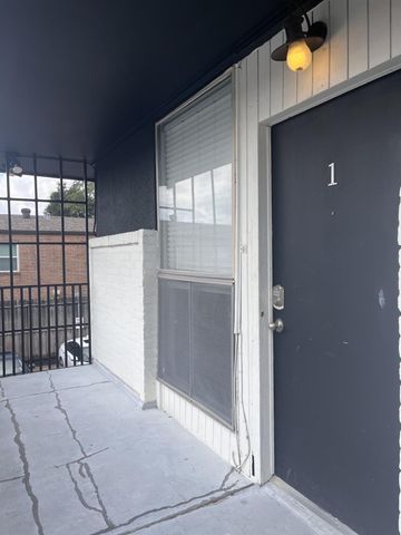 5123 Del Monte Drive 1, Houston, TX 77056