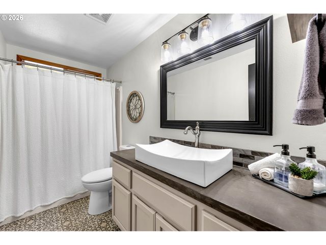 2918 Sw 11TH St, Battle Ground, WA 98604