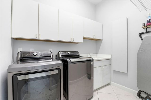 8034 LANDGROVE COURT, Orlando, FL 32819