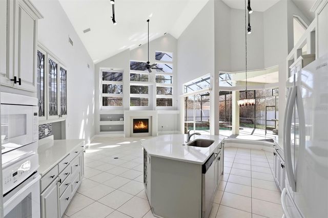 8034 LANDGROVE COURT, Orlando, FL 32819