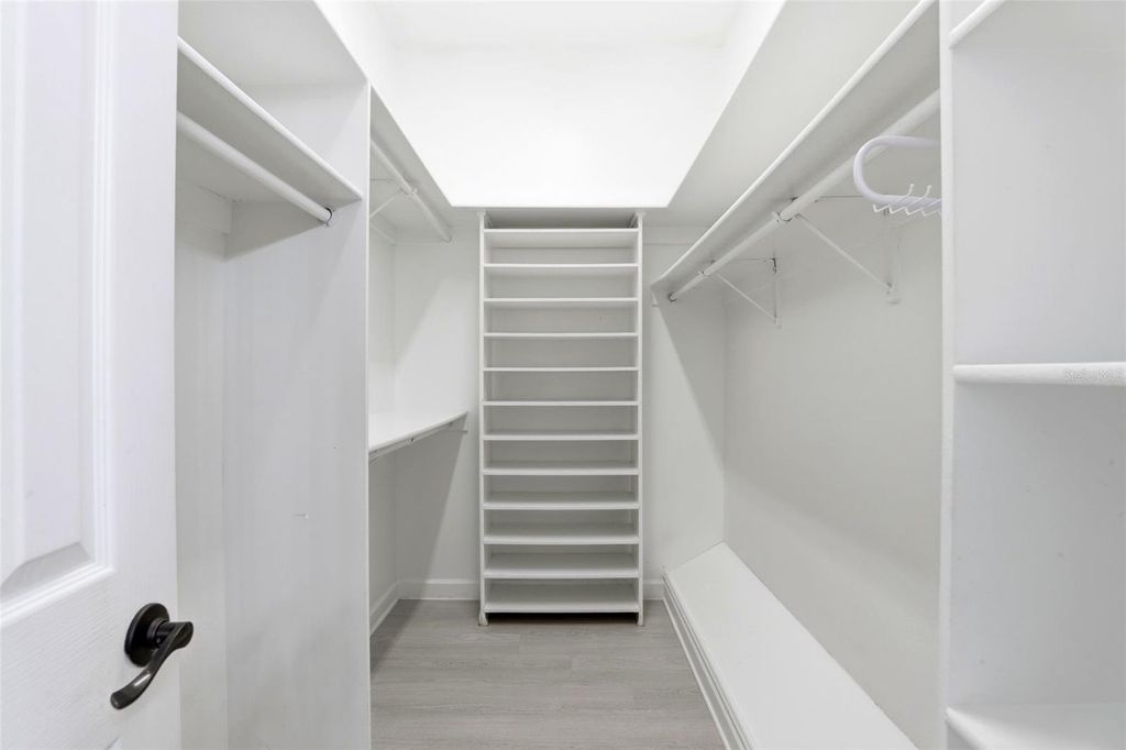 Image 23 of property listing at 8034 LANDGROVE COURT, Orlando, FL 32819