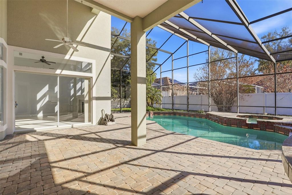 Image 32 of property listing at 8034 LANDGROVE COURT, Orlando, FL 32819