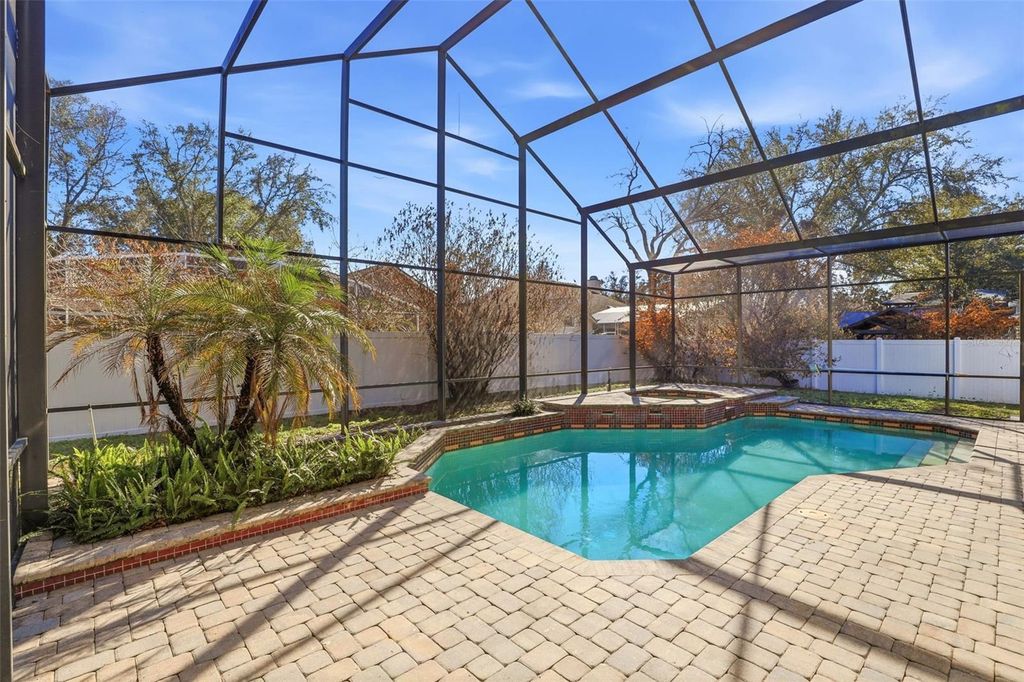 Image 35 of property listing at 8034 LANDGROVE COURT, Orlando, FL 32819