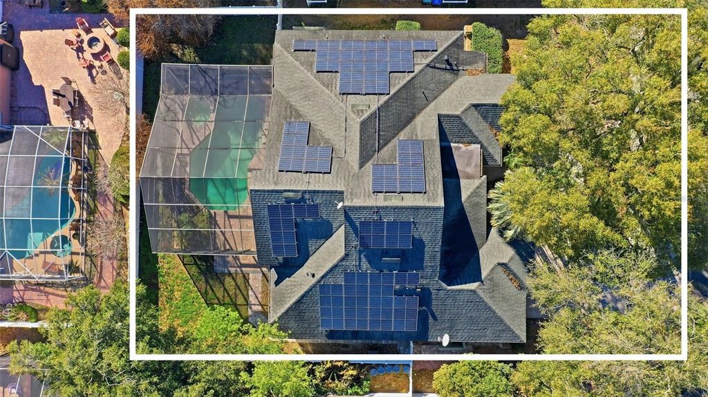 Image 40 of property listing at 8034 LANDGROVE COURT, Orlando, FL 32819