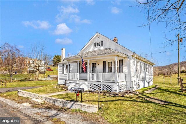 9435 HOLLOW RD, Middletown, MD 21769