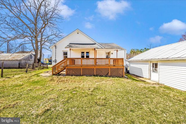 9435 HOLLOW RD, Middletown, MD 21769