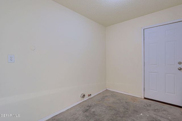 10109 Wolverine Drive, El Paso, TX 79924