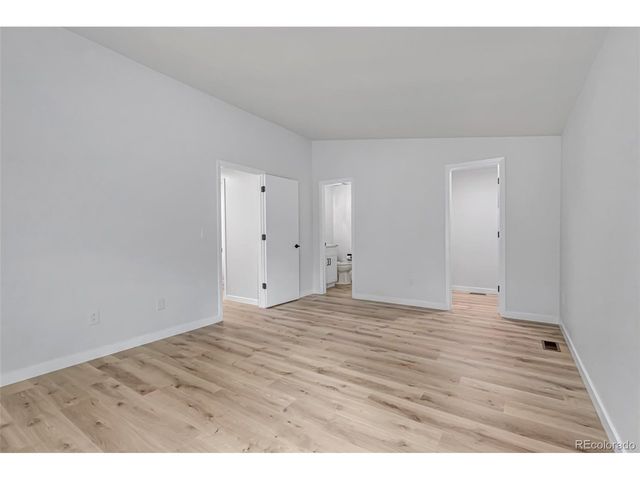 9145 W Cedar Dr D, Denver, CO 80226