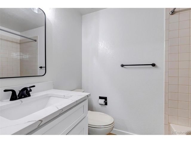 9145 W Cedar Dr D, Denver, CO 80226