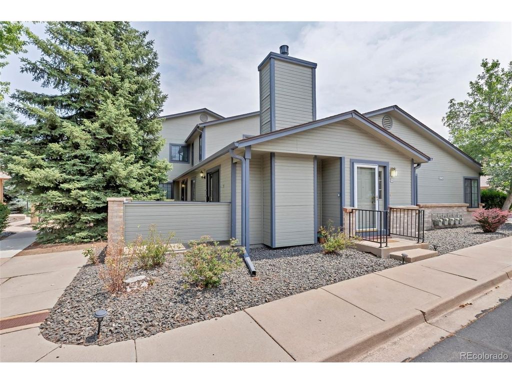9145 W Cedar Dr D, Denver, CO 80226