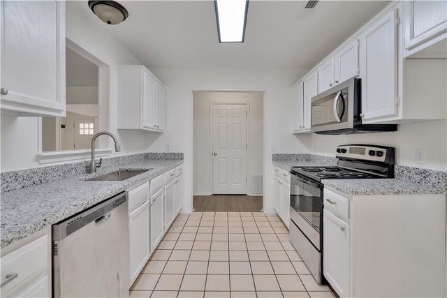 1765 Oxford Place, Springdale, AR 72764