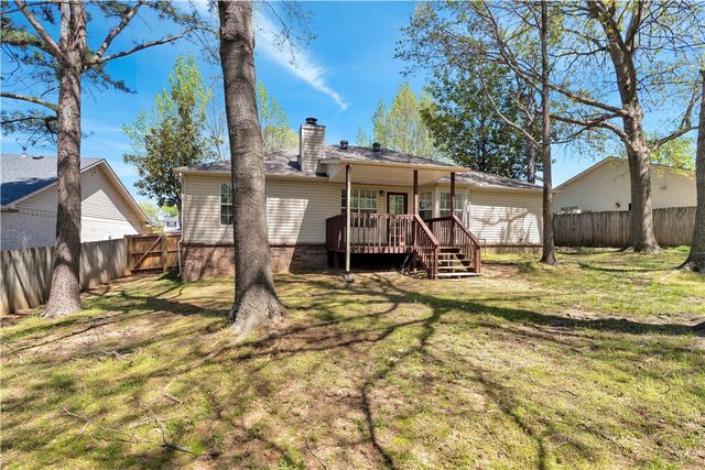 1765 Oxford Place, Springdale, AR 72764