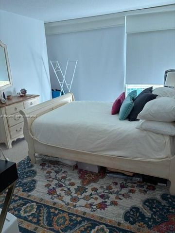 2101 Brickell Ave 1807, Miami, FL 33129