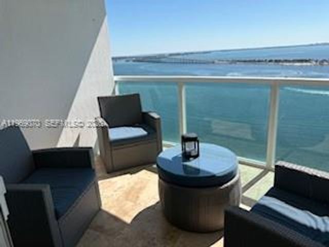 2101 Brickell Ave 1807, Miami, FL 33129