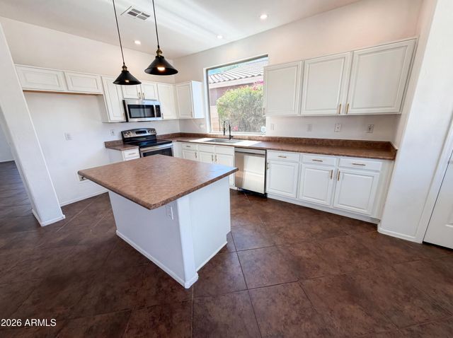 17529 W EAST WIND Avenue, Goodyear, AZ 85338