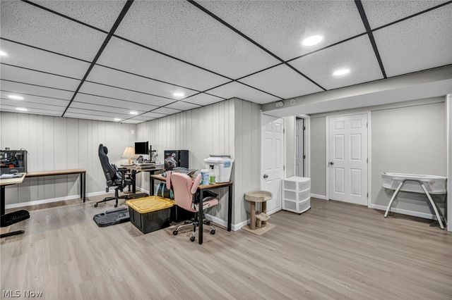 6386 Sandfield Drive, Brook Park, OH 44142