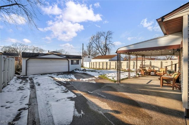 6386 Sandfield Drive, Brook Park, OH 44142