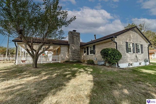 930 Robin Circle, Radcliff, KY 40160