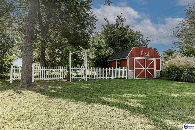 930 Robin Circle, Radcliff, KY 40160