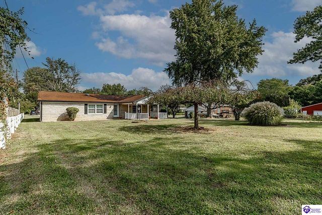 930 Robin Circle, Radcliff, KY 40160